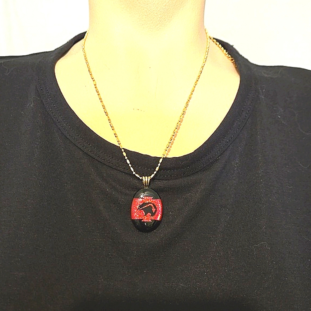 Glass Fetish bear necklace, New